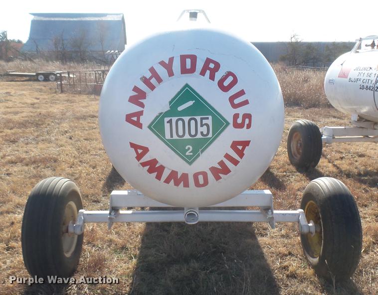 image for item DC1969 Anhydrous ammonia tank