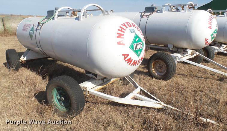 image for item DC1971 Anhydrous ammonia tank