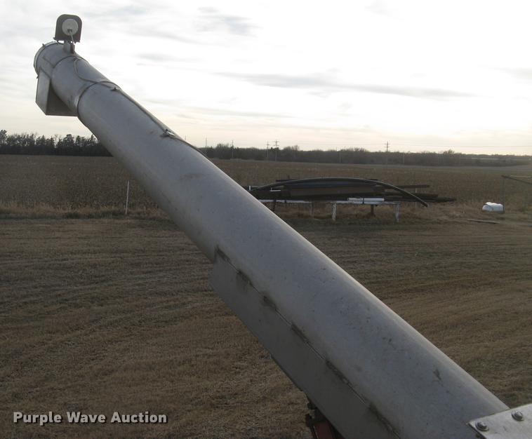 image for item DC2451 2006 KBH fertilizer tender trailer