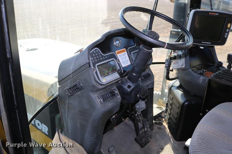 image for item DC3575 2003 Ag-Chem TerraGator 8104 self-propelled applicator