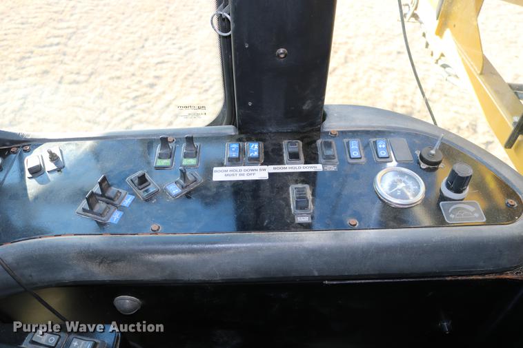 image for item DC3575 2003 Ag-Chem TerraGator 8104 self-propelled applicator