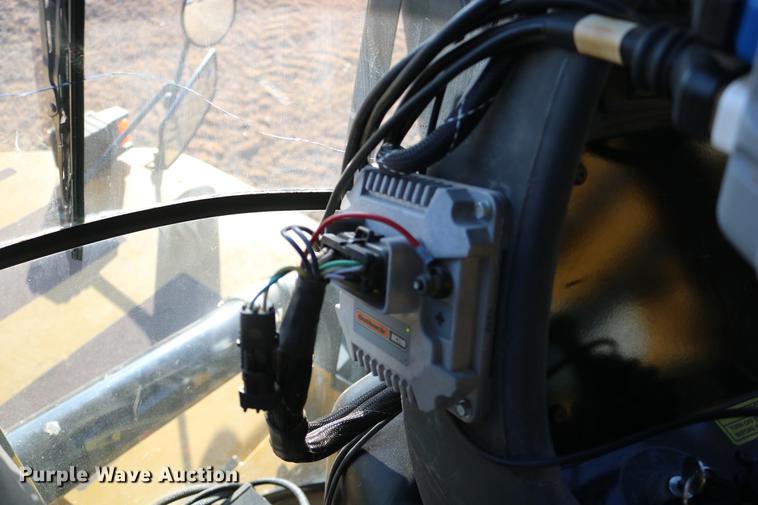 image for item DC3575 2003 Ag-Chem TerraGator 8104 self-propelled applicator