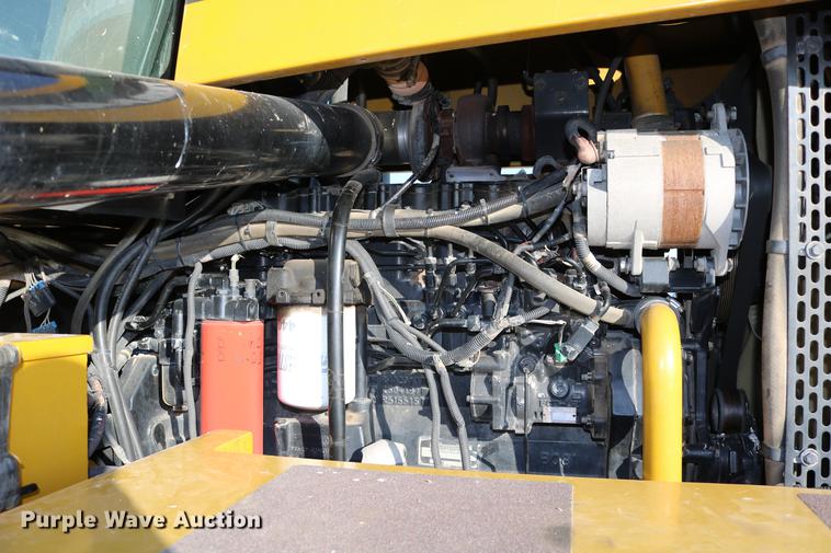 image for item DC3575 2003 Ag-Chem TerraGator 8104 self-propelled applicator