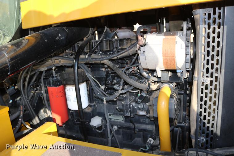 image for item DC3575 2003 Ag-Chem TerraGator 8104 self-propelled applicator