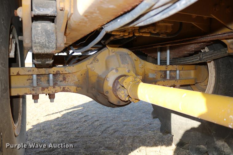 image for item DC3575 2003 Ag-Chem TerraGator 8104 self-propelled applicator