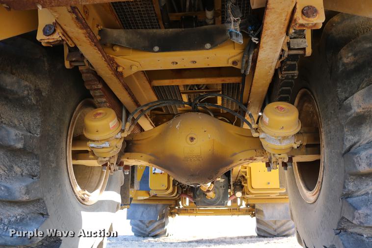 image for item DC3575 2003 Ag-Chem TerraGator 8104 self-propelled applicator