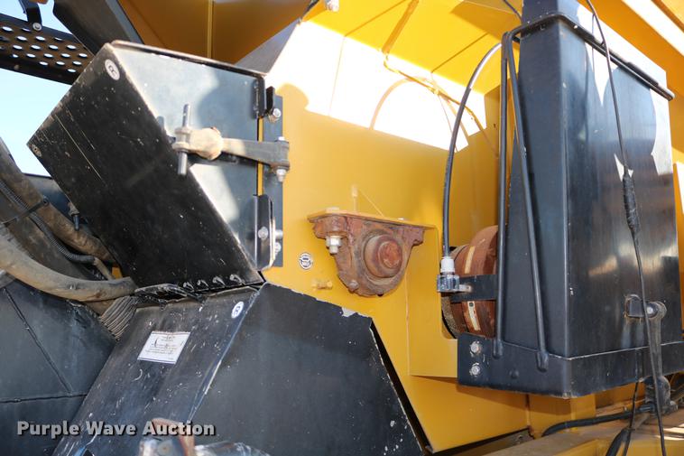 image for item DC3575 2003 Ag-Chem TerraGator 8104 self-propelled applicator