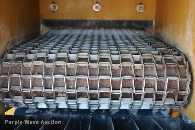 image for item DC3575 2003 Ag-Chem TerraGator 8104 self-propelled applicator