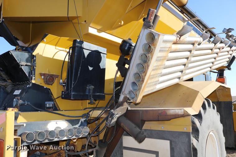 image for item DC3575 2003 Ag-Chem TerraGator 8104 self-propelled applicator