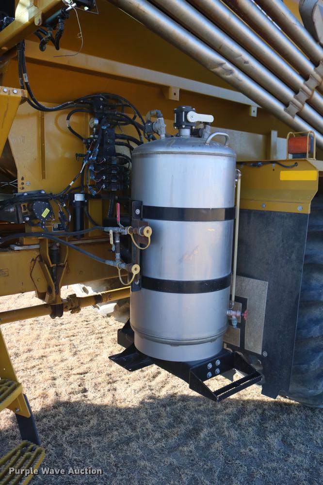 image for item DC3575 2003 Ag-Chem TerraGator 8104 self-propelled applicator