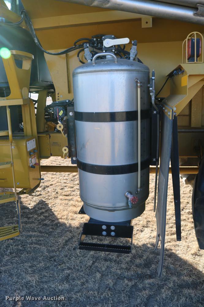 image for item DC3575 2003 Ag-Chem TerraGator 8104 self-propelled applicator