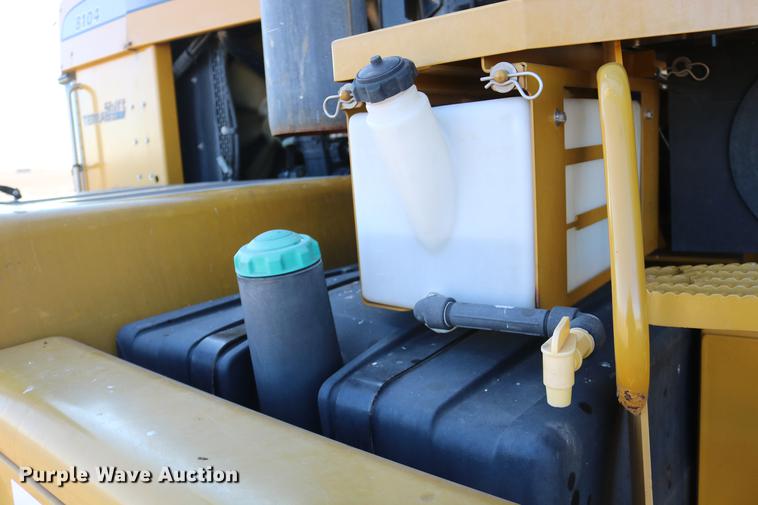 image for item DC3575 2003 Ag-Chem TerraGator 8104 self-propelled applicator