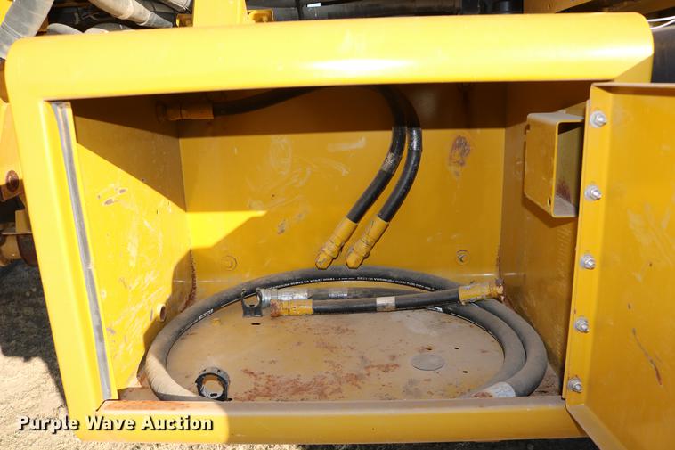 image for item DC3575 2003 Ag-Chem TerraGator 8104 self-propelled applicator