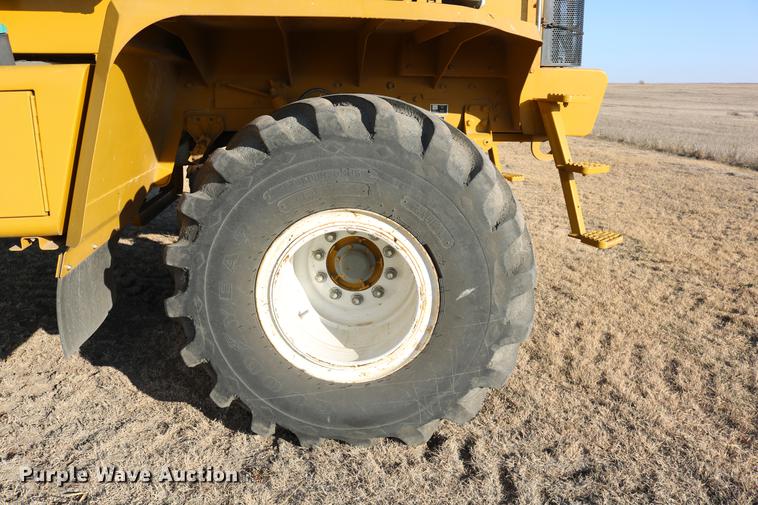 image for item DC3575 2003 Ag-Chem TerraGator 8104 self-propelled applicator