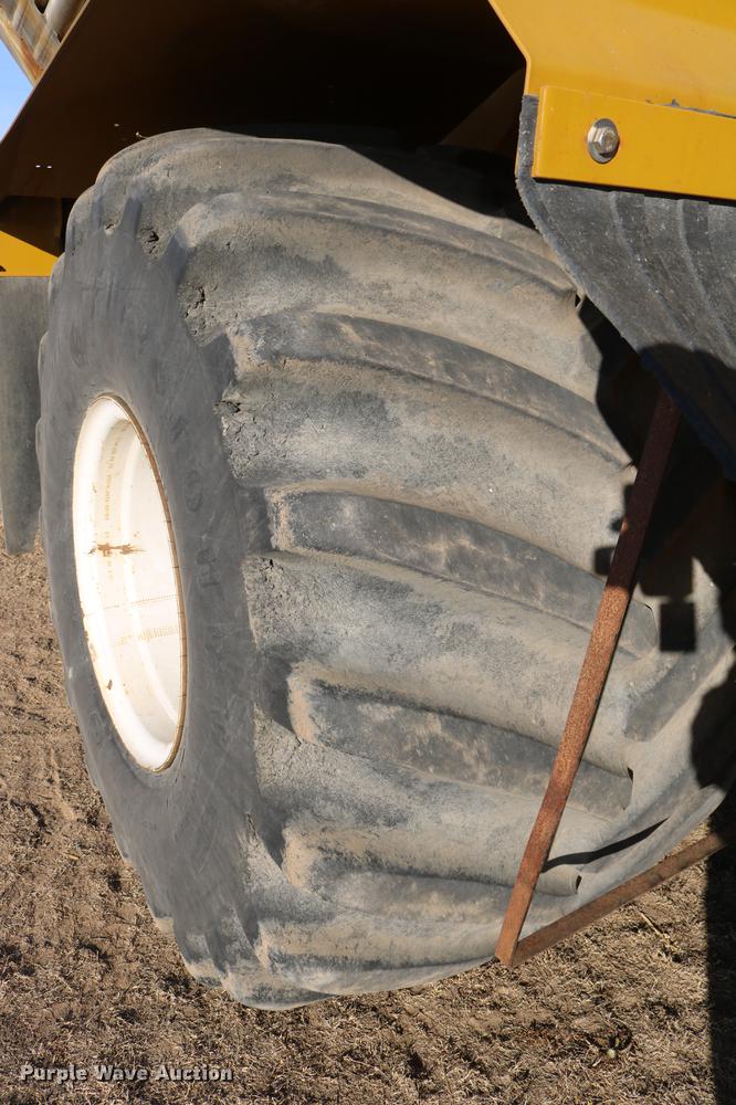 image for item DC3575 2003 Ag-Chem TerraGator 8104 self-propelled applicator