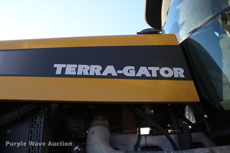 image for item DC3575 2003 Ag-Chem TerraGator 8104 self-propelled applicator