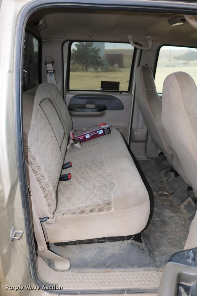 image for item DC3600 2000 Ford F350 Super Duty flatbed Crew Cab pickup truck