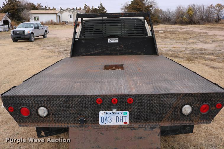 image for item DC3600 2000 Ford F350 Super Duty flatbed Crew Cab pickup truck