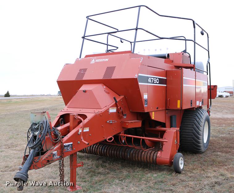 image for item DC3603 2002 AGCO Hesston 4790 square baler