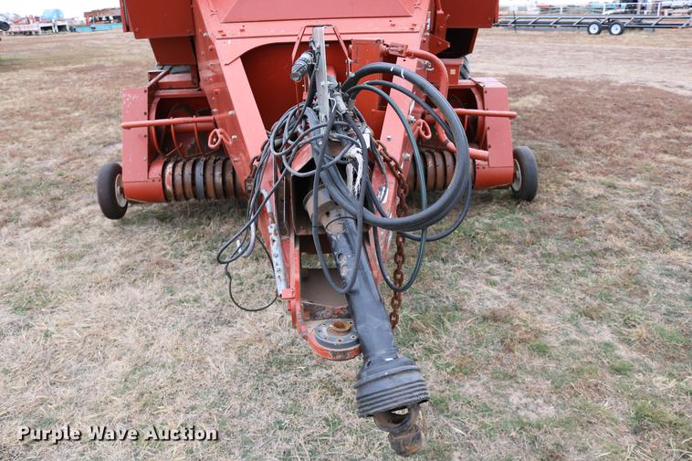 image for item DC3603 2002 AGCO Hesston 4790 square baler