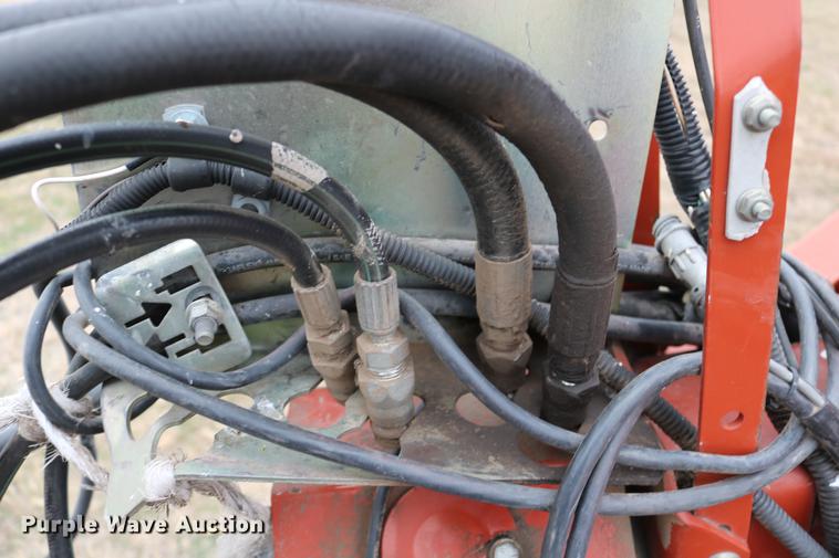 image for item DC3603 2002 AGCO Hesston 4790 square baler