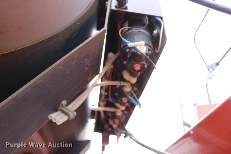 image for item DC3603 2002 AGCO Hesston 4790 square baler