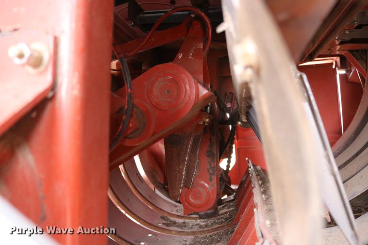 image for item DC3603 2002 AGCO Hesston 4790 square baler