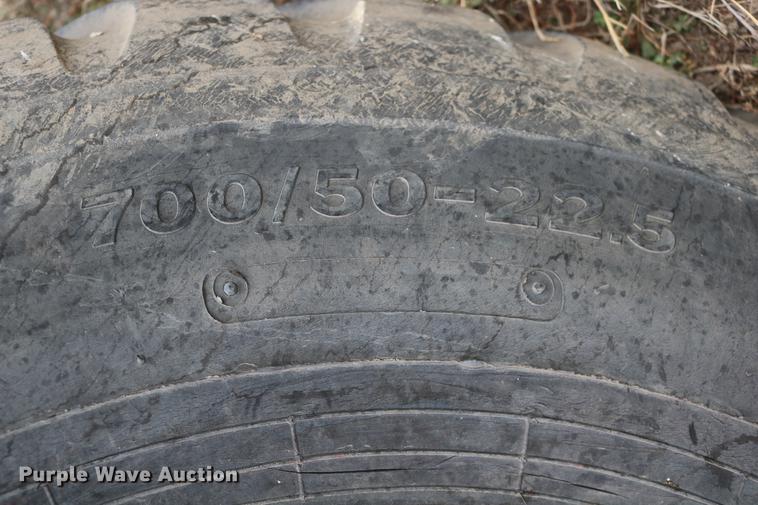 image for item DC3603 2002 AGCO Hesston 4790 square baler