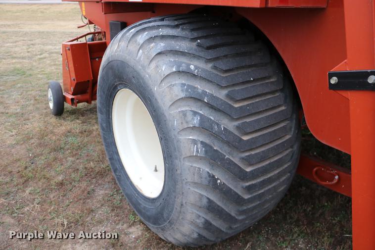 image for item DC3603 2002 AGCO Hesston 4790 square baler