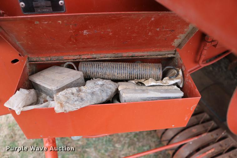 image for item DC3603 2002 AGCO Hesston 4790 square baler