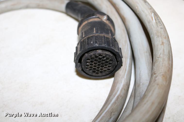 image for item DC3603 2002 AGCO Hesston 4790 square baler