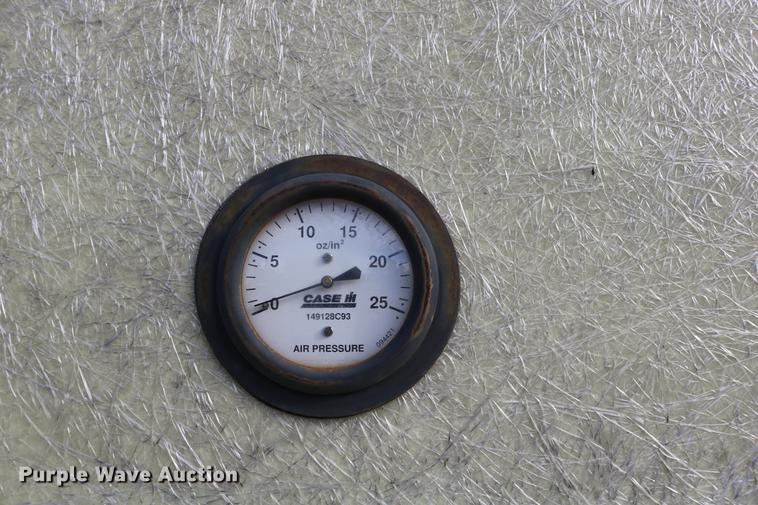 image for item DC3605 International Cyclo Air 800 planter