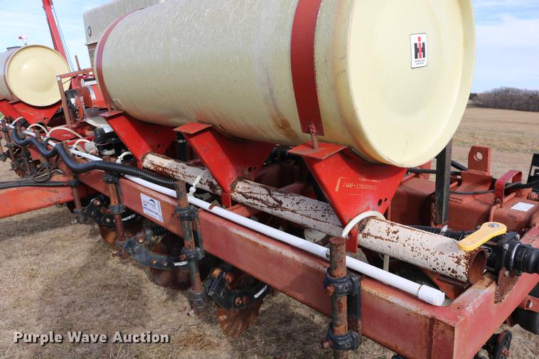 image for item DC3605 International Cyclo Air 800 planter