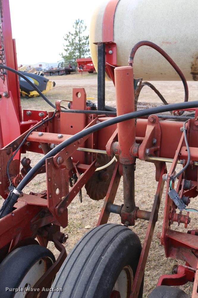 image for item DC3605 International Cyclo Air 800 planter