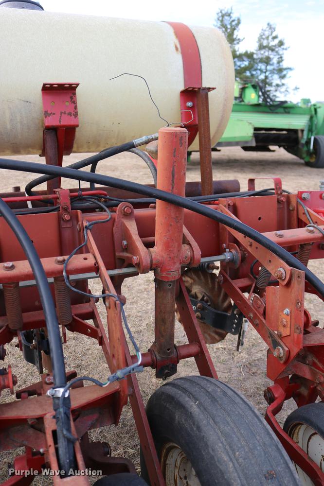 image for item DC3605 International Cyclo Air 800 planter