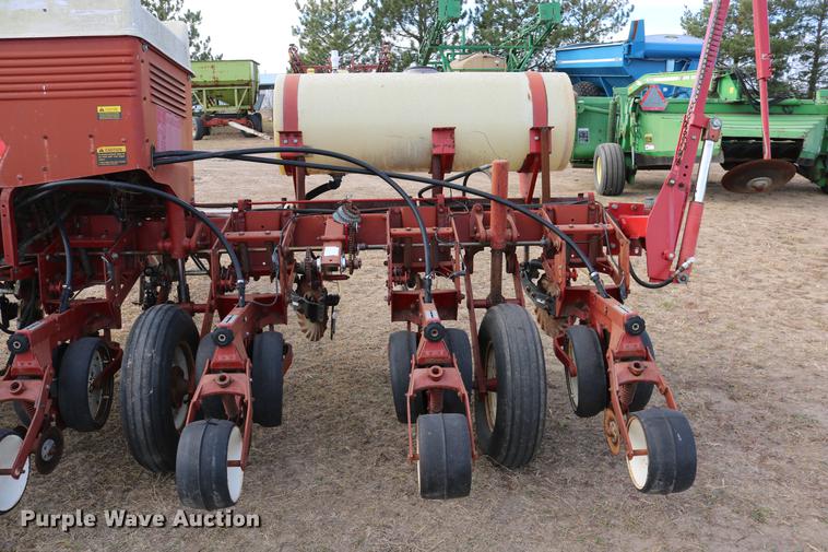 image for item DC3605 International Cyclo Air 800 planter