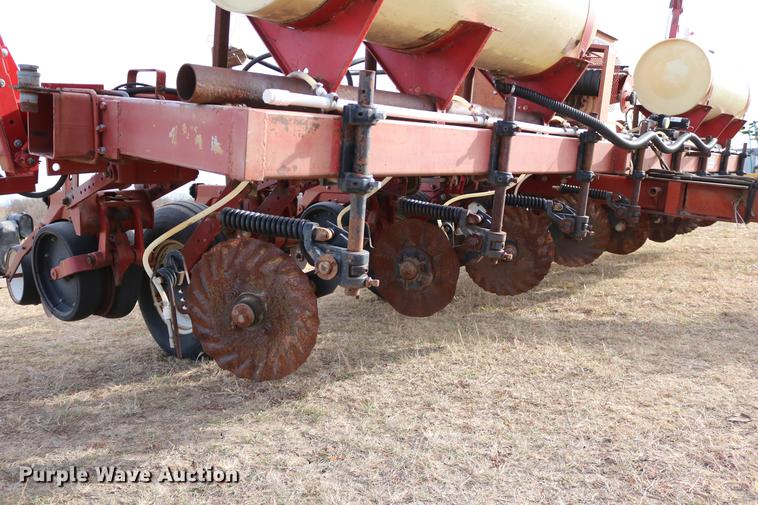 image for item DC3605 International Cyclo Air 800 planter