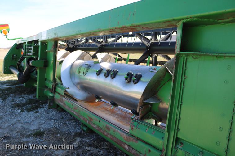 image for item DC3609 2004 John Deere 625F flex head