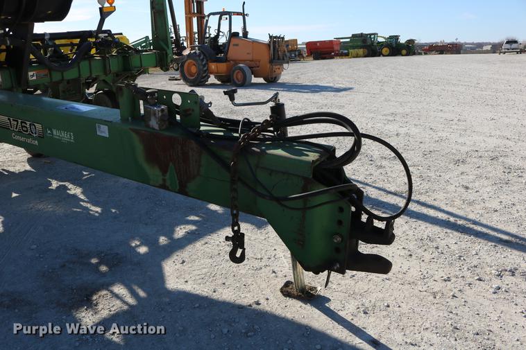 image for item DC3610 1996 John Deere 1760 no-till planter
