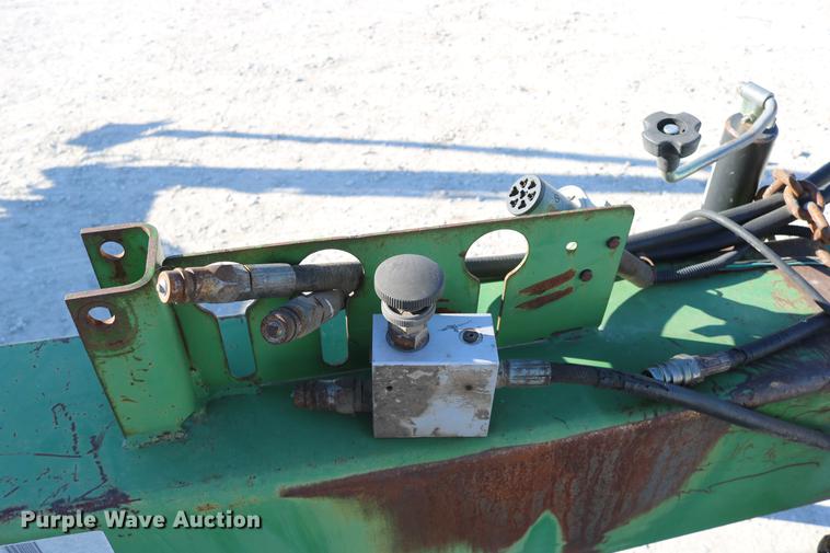 image for item DC3610 1996 John Deere 1760 no-till planter