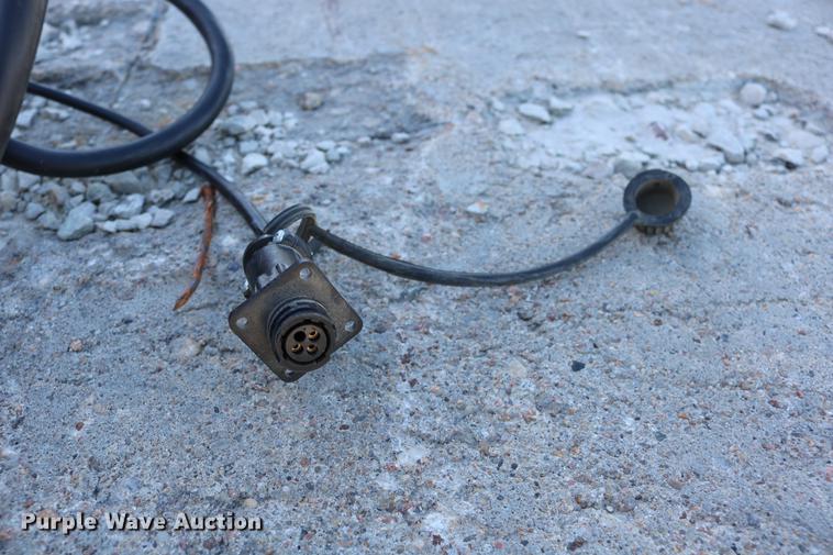 image for item DC3610 1996 John Deere 1760 no-till planter