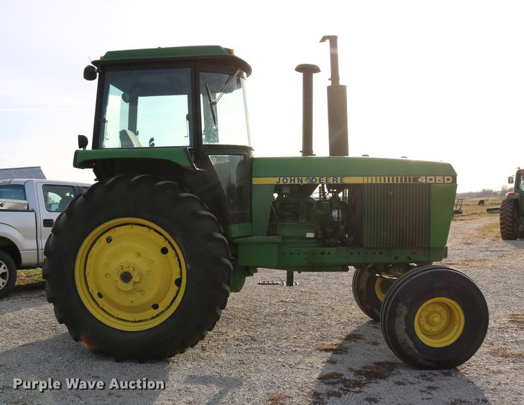 image for item DC3612 1988 John Deere 4050 tractor