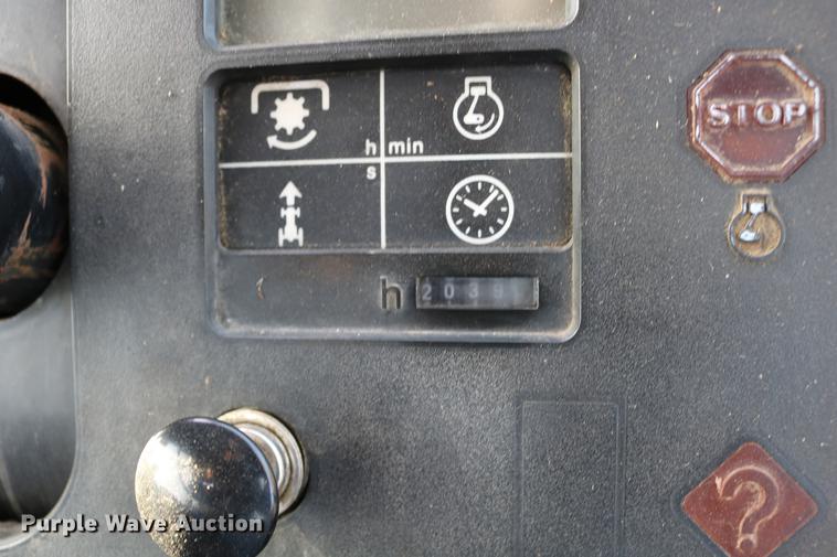 image for item DC3612 1988 John Deere 4050 tractor