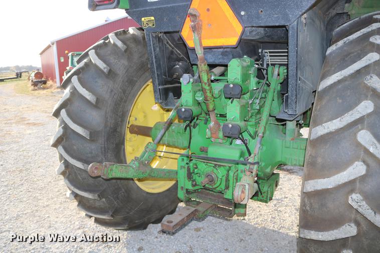 image for item DC3612 1988 John Deere 4050 tractor