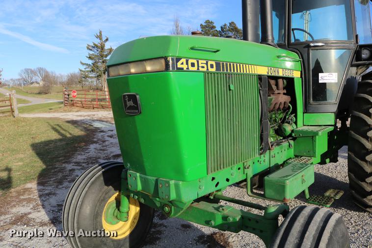 image for item DC3612 1988 John Deere 4050 tractor