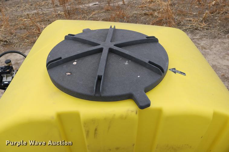 image for item DC3699 2011 John Deere 1770NT no-till planter