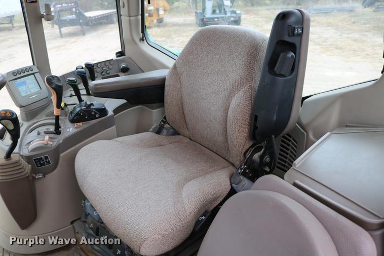 image for item DC3717 2009 John Deere 7230 Premium MFWD tractor