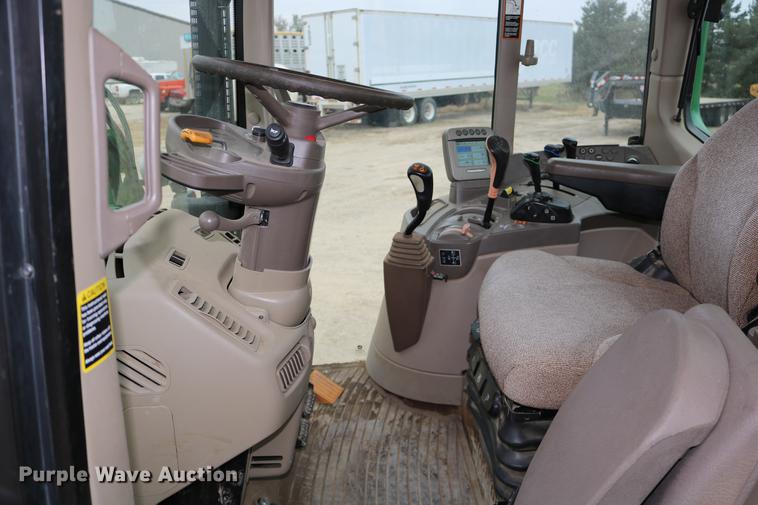 image for item DC3717 2009 John Deere 7230 Premium MFWD tractor