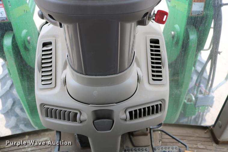 image for item DC3717 2009 John Deere 7230 Premium MFWD tractor