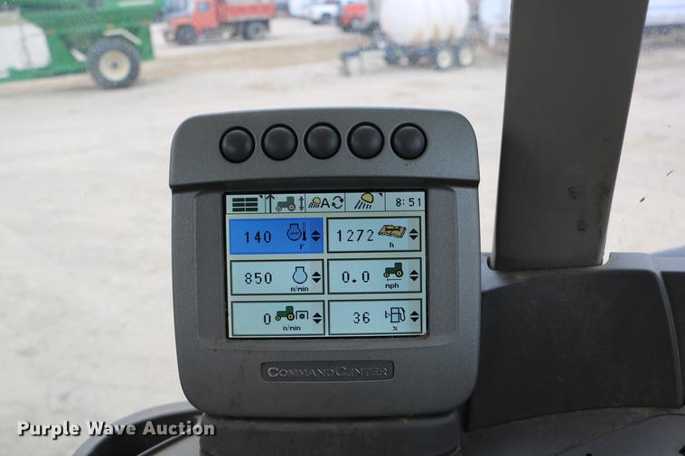 image for item DC3717 2009 John Deere 7230 Premium MFWD tractor